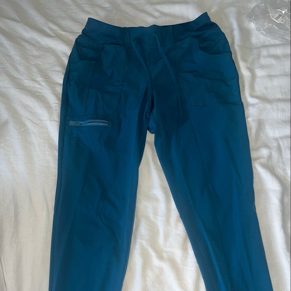 Scrub jogger pant size Medium Caribbean blue